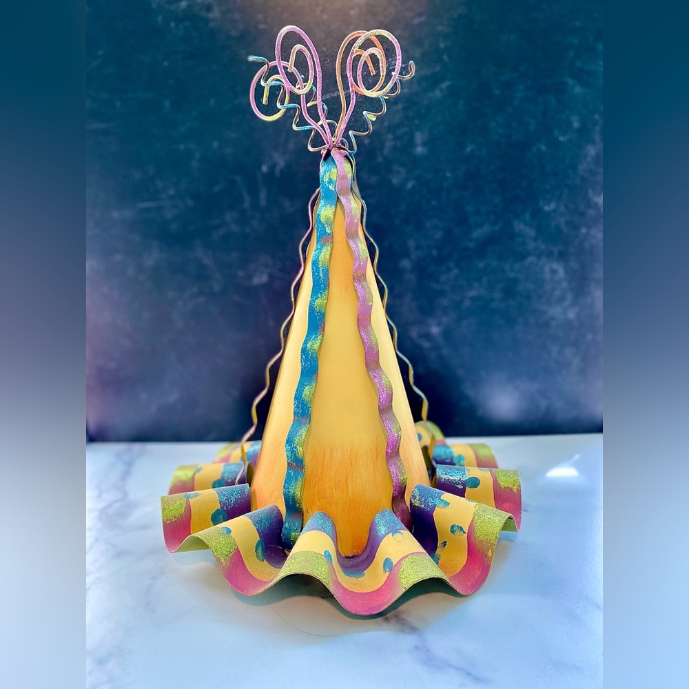 Metal Birthday Hat Table Decor Round Top?